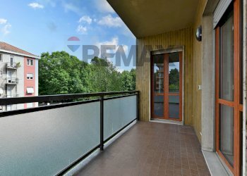 Balcone - Trilocale Via Ambrogio Villa
 
8, Vedano al Lambro - foto 8