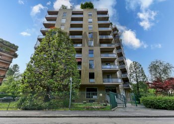 Edificio all\'aperto - Trilocale Via Ambrogio Villa
 
8, Vedano al Lambro - foto 28