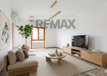 Soggiorno - Trilocale Via Ambrogio Villa
 
8, Vedano al Lambro - foto 30
