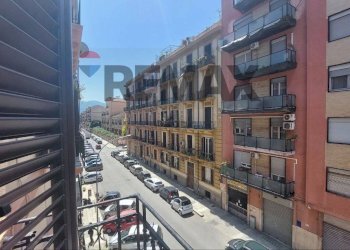 VISTA BALCONE - Apartment Via Alessio Narbone
34, Palermo - photo 13
