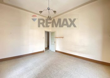 Stanza vuota - Three-room apartment Via Santa Maria Della Catena
 
149, Catania - photo 4