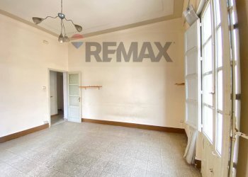 Stanza vuota - Three-room apartment Via Santa Maria Della Catena
 
149, Catania - photo 7