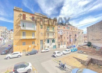 Edificio all\'aperto - Three-room apartment Via Santa Maria Della Catena
 
149, Catania - photo 32