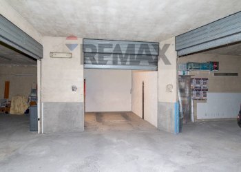 Parcheggio - Quadrilocale Via Finocchiari
 
69, Aci Catena - foto 19