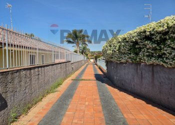 Ingresso comune - Villa Via dei Gigli
 
4, Mascalucia - foto 3