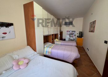 Camera - Villa Via dei Gigli
 
4, Mascalucia - foto 16