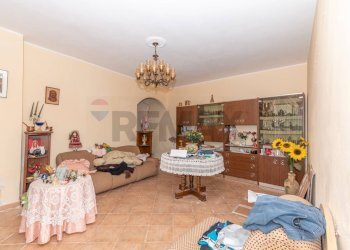 Soggiorno - Casa indipendente Via Calì
 
56, Caltagirone - foto 8