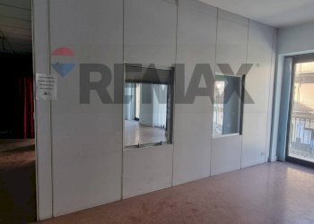 Stanza vuota - Office Piazza Indipendenza
47, Paterno - photo 4