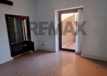 Stanza vuota - Office Piazza Indipendenza
47, Paterno - photo 5