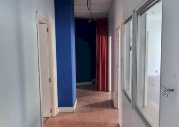 Hall / corridoio - Office Piazza Indipendenza
47, Paterno - photo 14