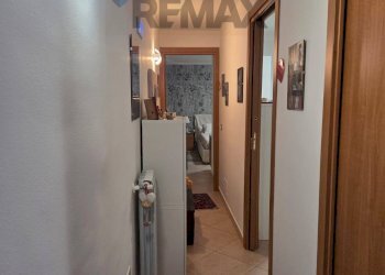 Hall / corridoio - Casa semi indipendente Via Etnea
 
461, Tremestieri Etneo - foto 18