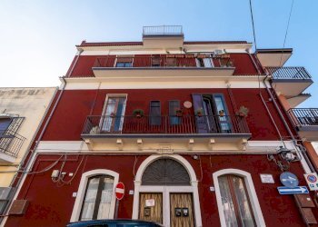 Edificio all\'aperto - Quadrilocale Via Francesco Strano
 
76, Aci Catena - foto 1