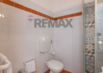 Bagno - Casa semi indipendente Piazza S. Francesco D'Assisi
 
20, Caltagirone - foto 32