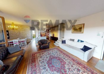 Sala da pranzo - Four-room apartment Rodano - photo 3