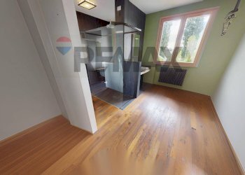 Hall / corridoio - Four-room apartment Rodano - photo 35