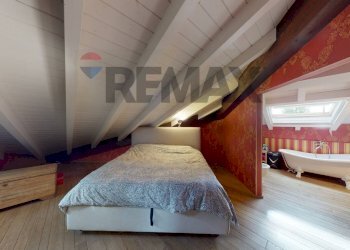 Camera / camera da letto - Four-room apartment Rodano - photo 41