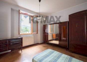 Camera / camera da letto - Semi-detached house VIA DANTE ALIGHIERI
 
2, Rosora - photo 7