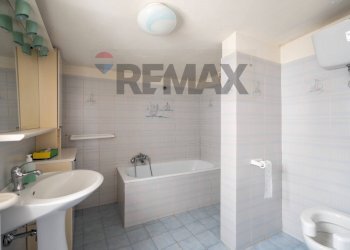 Bagno - Semi-detached house VIA DANTE ALIGHIERI
 
2, Rosora - photo 18