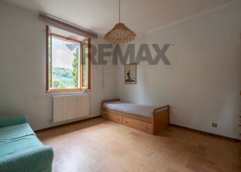 Camera / camera da letto - Semi-detached house VIA DANTE ALIGHIERI
 
2, Rosora - photo 22