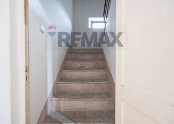 Scale - Semi-detached house VIA DANTE ALIGHIERI
 
2, Rosora - photo 30