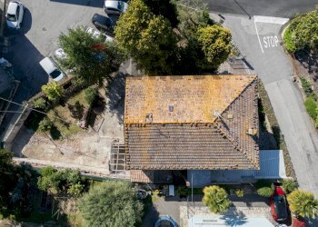Casa all\'aperto - Semi-detached house VIA DANTE ALIGHIERI
 
2, Rosora - photo 42