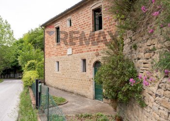 Casa all\'aperto - Casa indipendente Via Giovanni XXIII
1, Serra San Quirico - foto 2