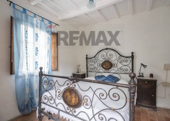 Camera / camera da letto - Casa indipendente Via Giovanni XXIII
1, Serra San Quirico - foto 17