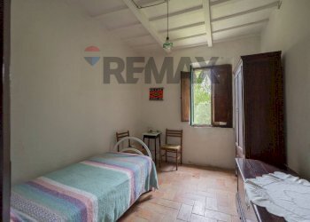 Camera / camera da letto - Casa indipendente Via Giovanni XXIII
1, Serra San Quirico - foto 25