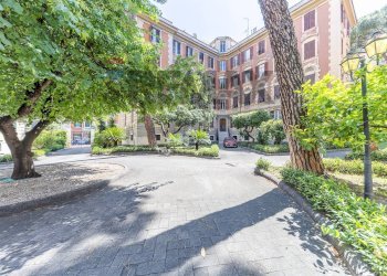 Edificio all\'aperto - Appartamento Via Prenestina
82, Roma - foto 35
