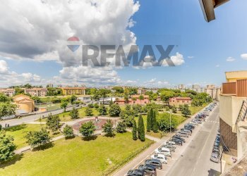 Edificio all\'aperto - Semi-detached Villa Via Passo Del Turchino
 
14, Roma - photo 21