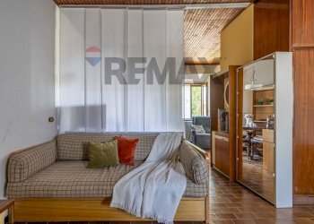Soggiorno - Two-room apartment via Parrocchiale
 
20, Besana in Brianza - photo 5