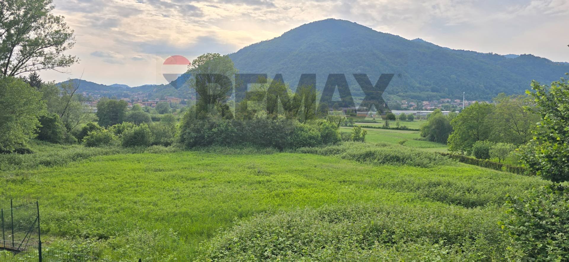 Vista delle montagne - Terreno agricolo Via Como 56, Brivio - foto 1