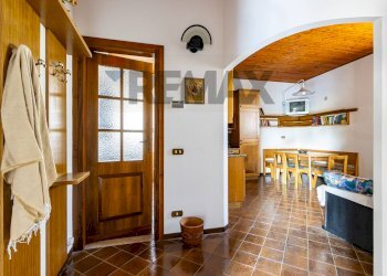 Hall / corridoio - One-room apartment Via Parrocchiale
 
20, Besana in Brianza - photo 1