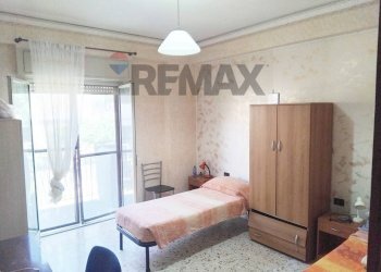 Camera / camera da letto - Three-room apartment Via Primo Condottieri
 
5, Messina - photo 11