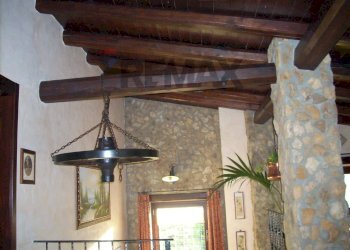Dettagli - Villa Strada vicinale  Piano Morelli Zagaria
 
115 b, Enna - foto 9