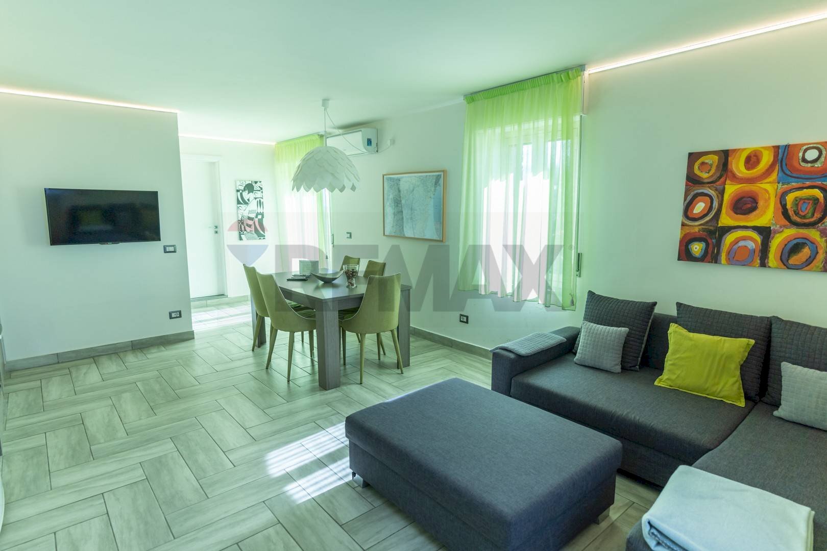 Sala da pranzo - Three-room apartment via san marco, Calatabiano - photo 1
