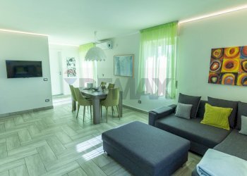 Sala da pranzo - Three-room apartment via san marco, Calatabiano - photo 1