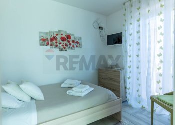 Camera / camera da letto - Three-room apartment via san marco, Calatabiano - photo 7