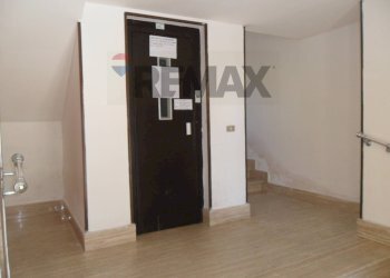 Stanza vuota - Attico Via Giuseppe Cinnirella
 
37, Caltanissetta - foto 5