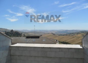Terrazza - Attico Via Giuseppe Cinnirella
 
37, Caltanissetta - foto 12
