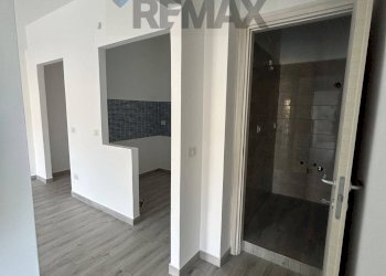 Hall / corridoio - Quadrilocale Via Torrente Agrò
 
35, Santa Teresa di Riva - foto 7