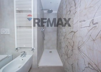 Bagno - Appartamento Via Enrico Fermi
 
4, Copparo - foto 18