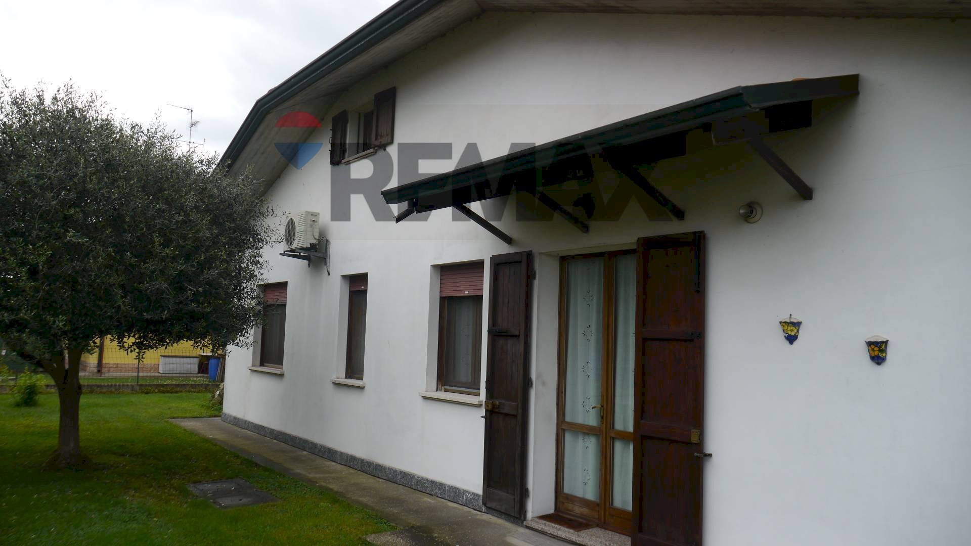 Casa all\'aperto - Casa semi indipendente Vicolo Frutteti
 
12, Tresignana - foto 3