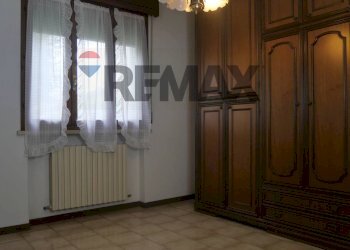 Camera / camera da letto - Casa semi indipendente Vicolo Frutteti
 
12, Tresignana - foto 12