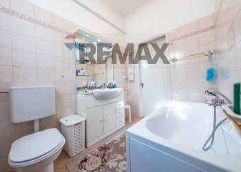 Bagno - Independent house Via Per Scortichino
 
21, Bondeno - photo 22