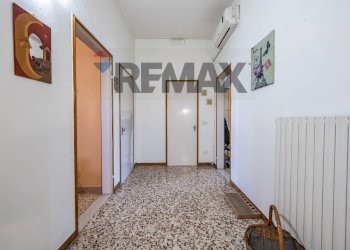 Hall / corridoio - Independent house Via Per Scortichino
 
21, Bondeno - photo 31