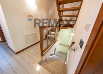 Scale - Semi-detached house Via Palladio
 
31, Occhiobello - photo 27