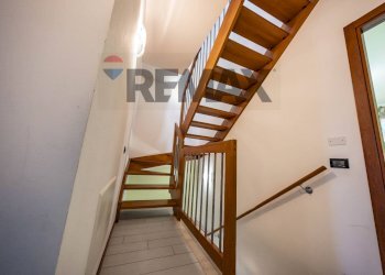Scale - Semi-detached house Via Palladio
 
31, Occhiobello - photo 39