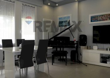 Sala da pranzo - Casa semi indipendente Riva del Po - foto 11