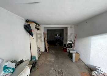 Hall / corridoio - Box Via Gaetano Pesci
 
114, Ferrara - photo 3